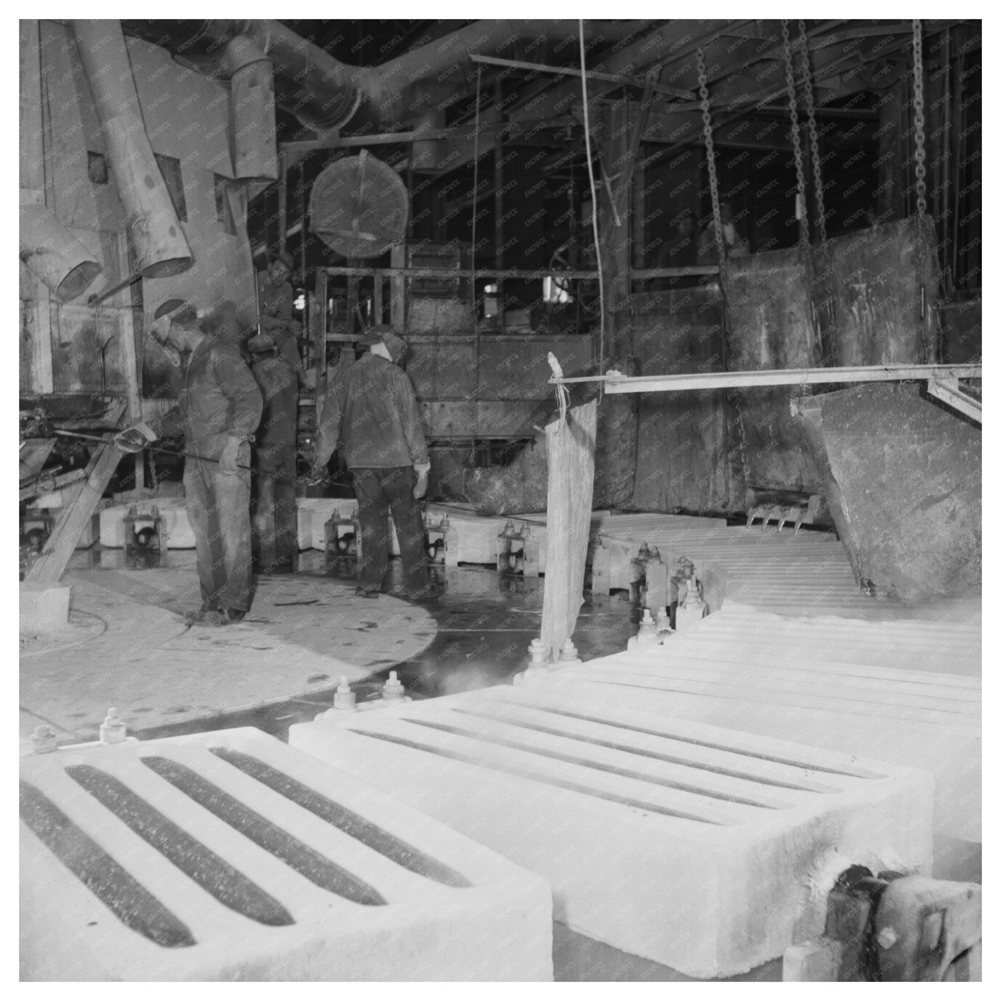 Copper Production in El Paso Texas 1942 - Available at KNOWOL