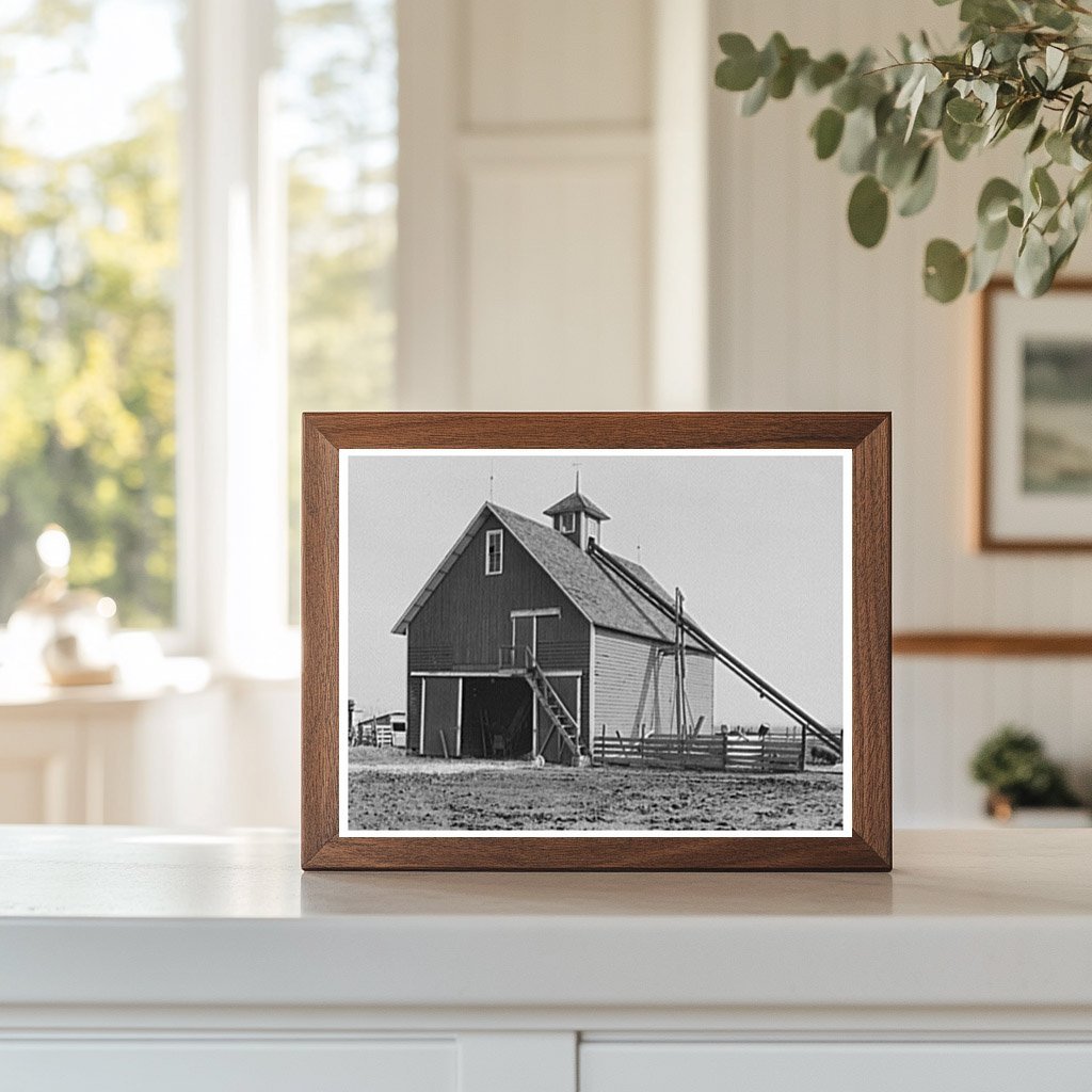 Corn Crib on Mary Lahs Farm Benton County Indiana 1937 - Available at KNOWOL