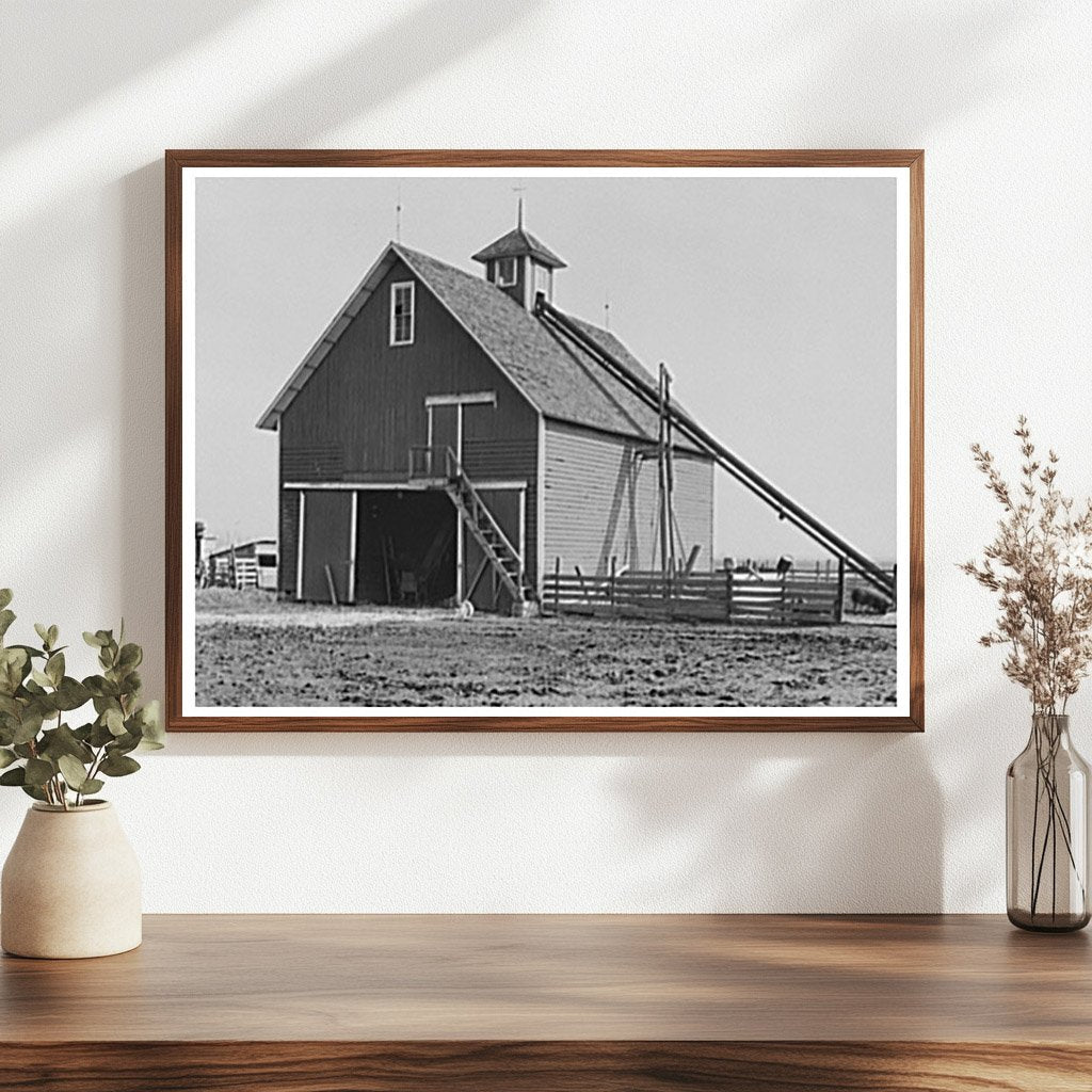 Corn Crib on Mary Lahs Farm Benton County Indiana 1937 - Available at KNOWOL