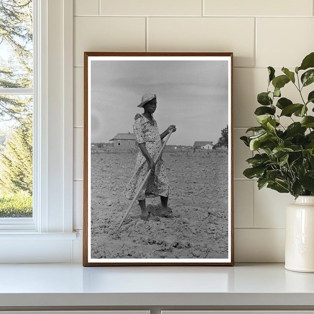 Cotton Worker in New Madrid County Missouri 1938 - Available at KNOWOL