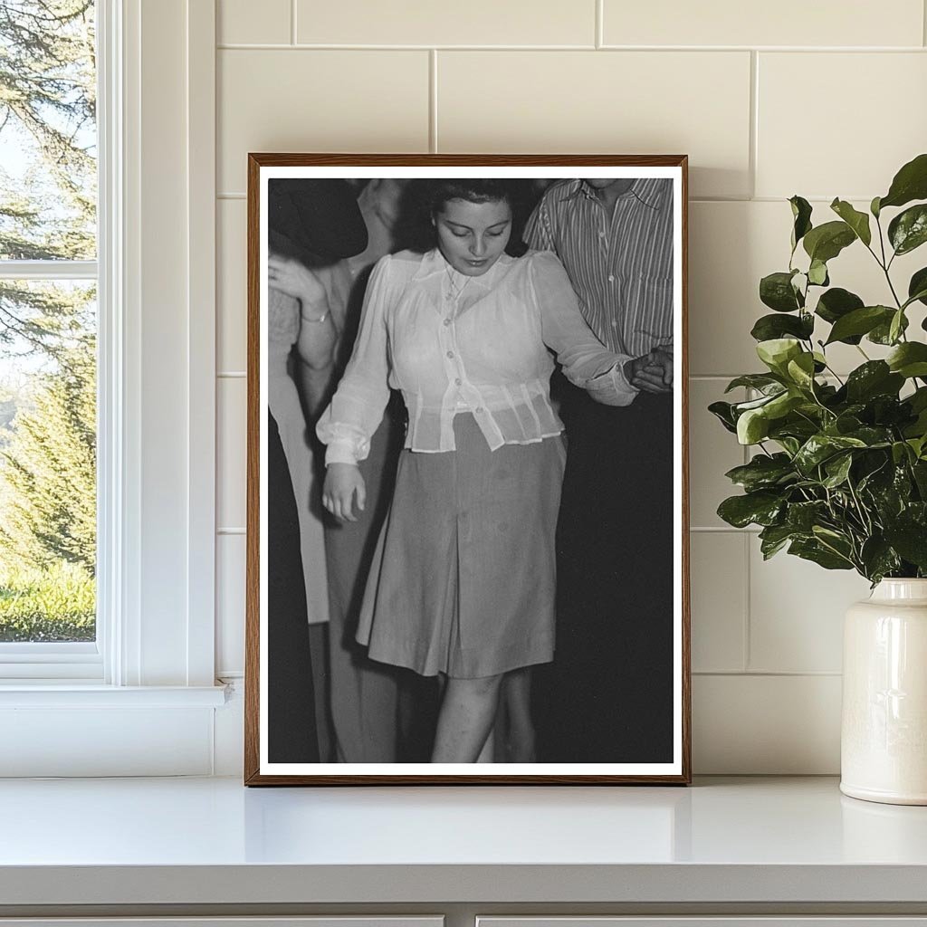 Couple Dancing at Shermans Dance Hall San Diego 1941 - Available at KNOWOL