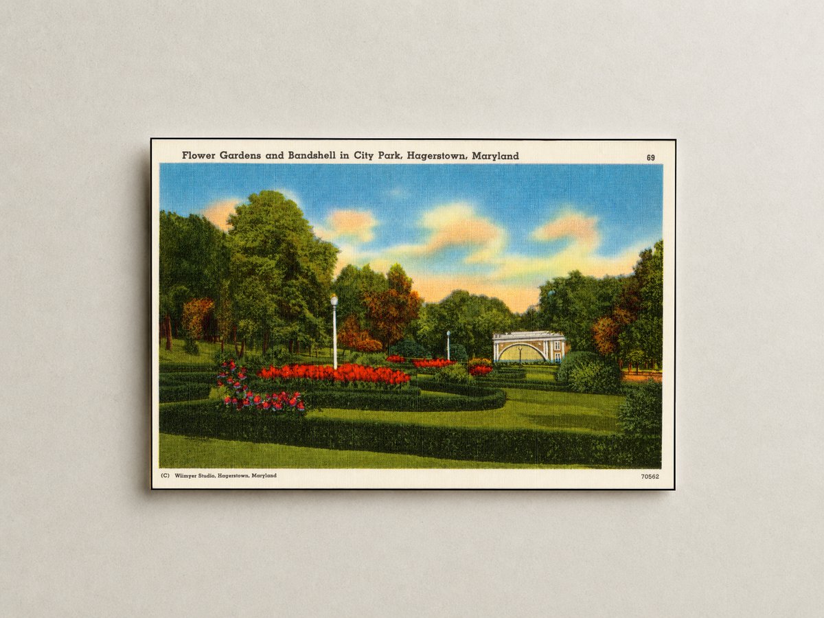 Flower gardens and bandshell in City Park, Hagerstown, Maryland — Vintage Maryland Postcard