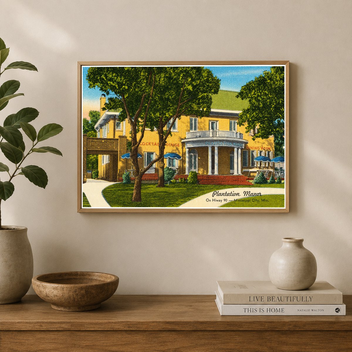 Gulfport, MS: Plantation Manor, on Hiway 90 -- Mississippi City