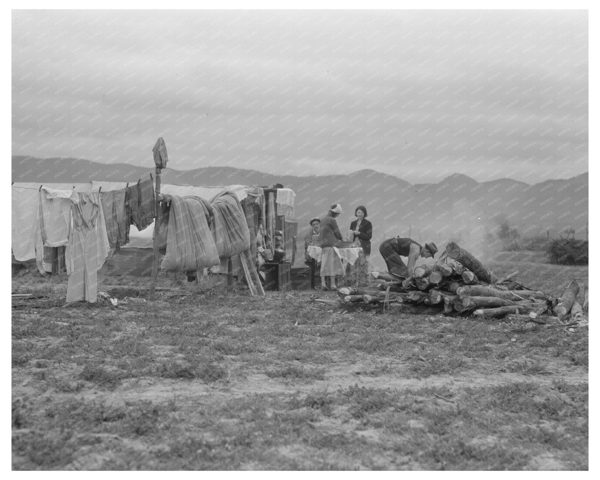 Family from Arkansas Washing Dishes in California February 1936 Vintage Image - Available at KNOWOL