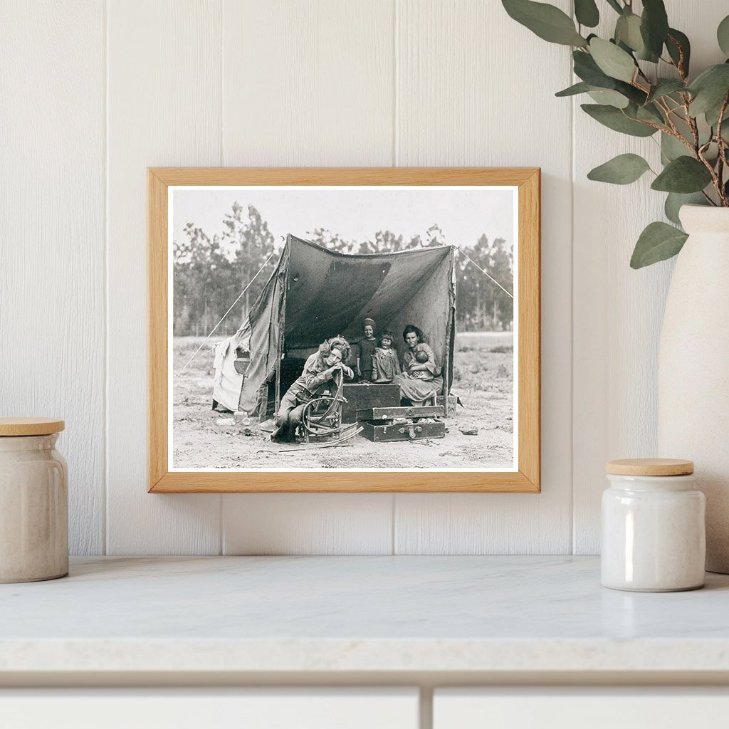 Florence Thompson and Children Tent Shelter 1936 - Available at KNOWOL