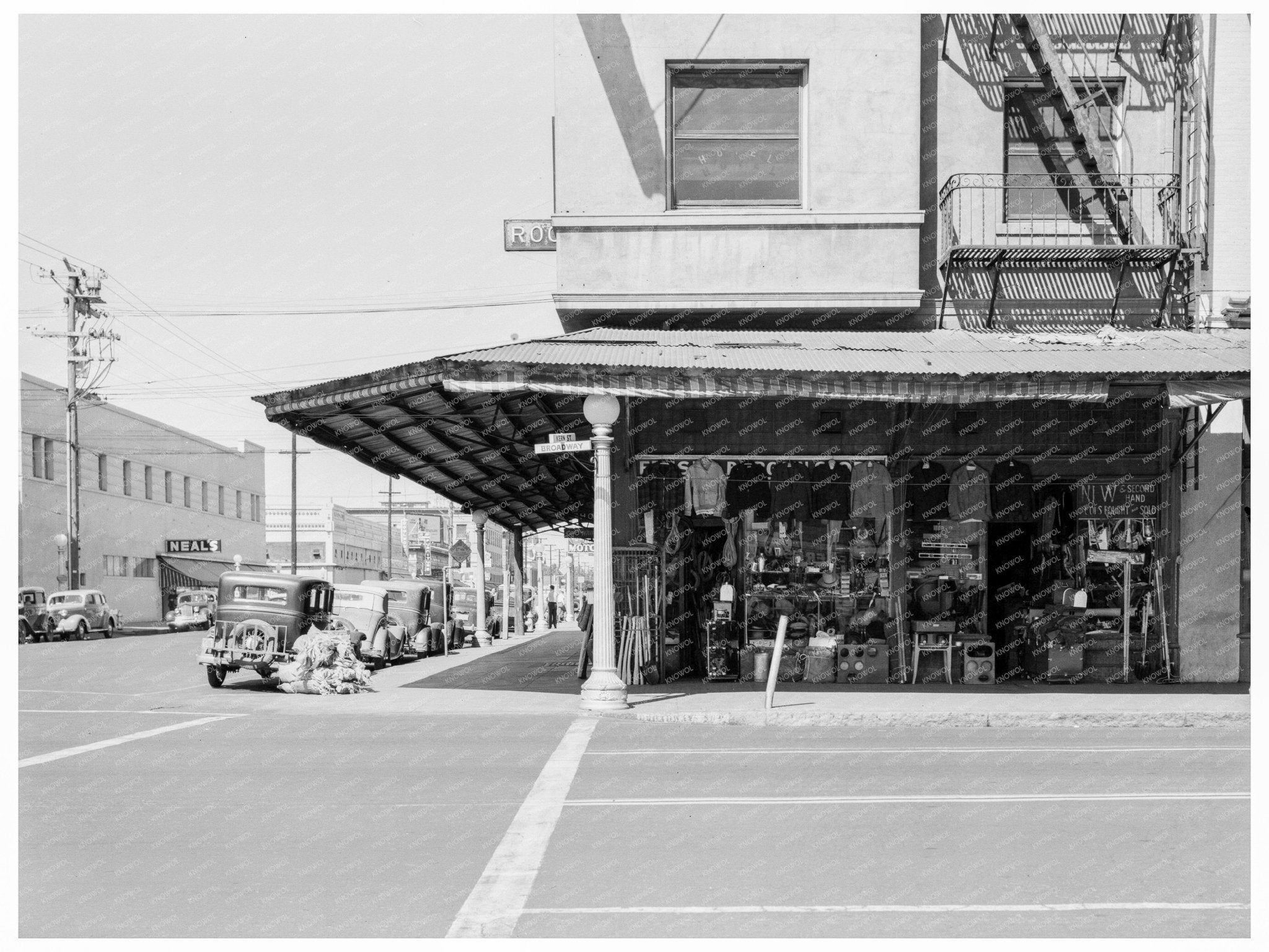 Fresno California Street Corner Vintage Photo May 1939 - Available at KNOWOL