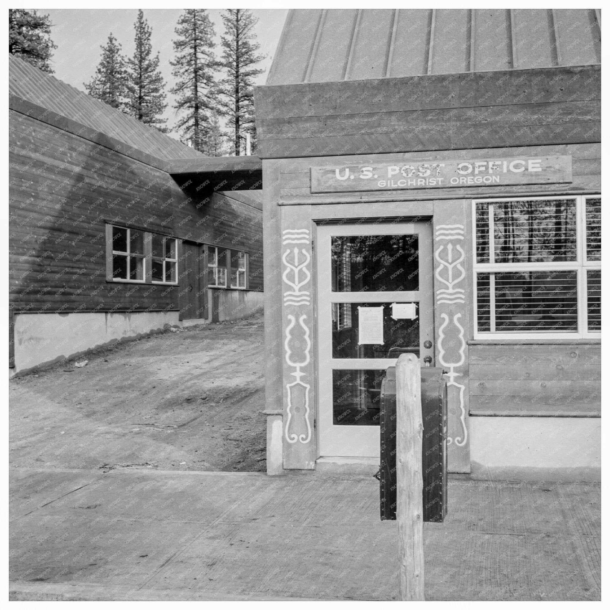 Gilchrist Oregon Post Office Vintage Photo 1939 - Available at KNOWOL