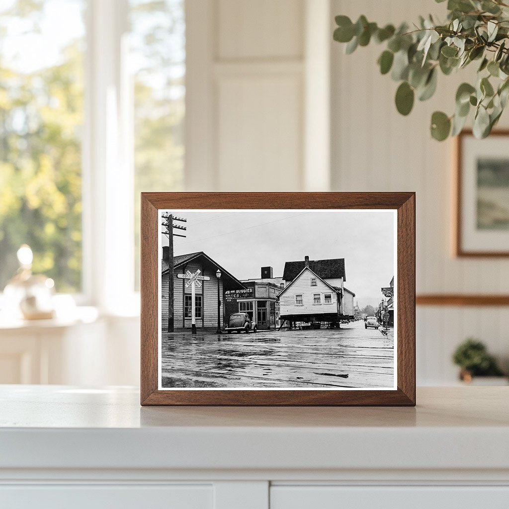 House Transported on Main Street Cottage Grove Oregon 1939 - Available at KNOWOL