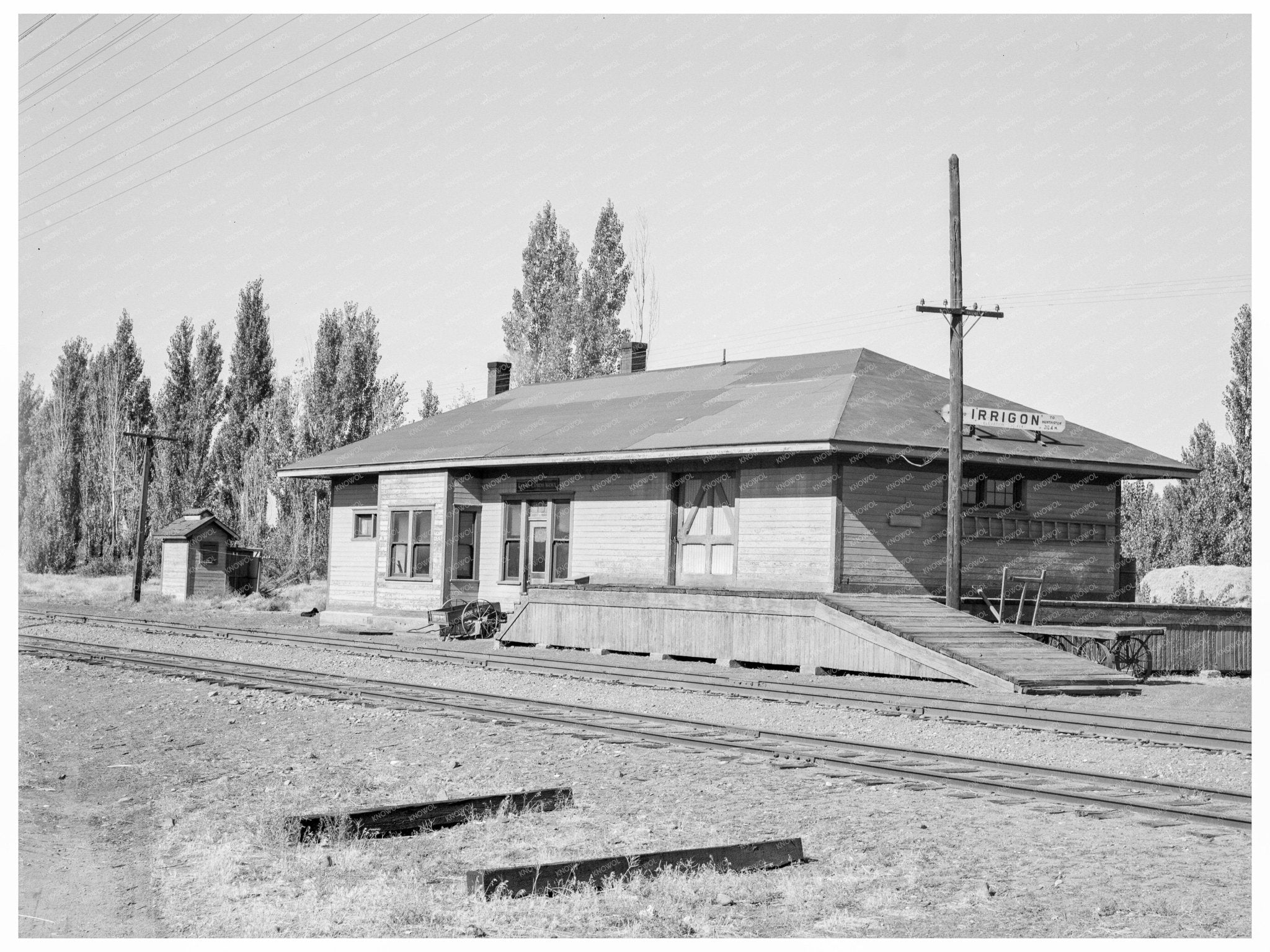 Irrigon Oregon Railroad Station Vintage Photo 1939 - Available at KNOWOL