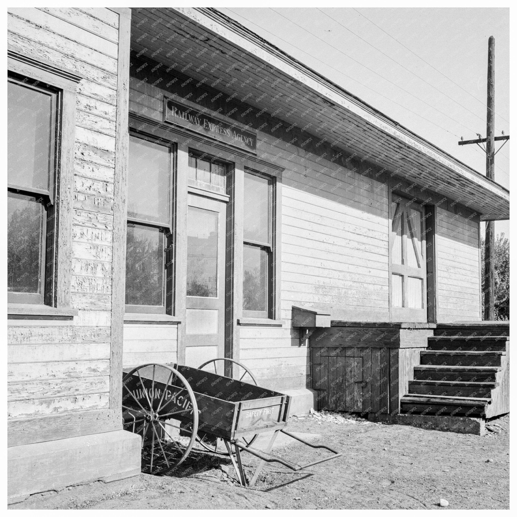Irrigon Railroad Station Oregon October 1939 Vintage Photo - Available at KNOWOL
