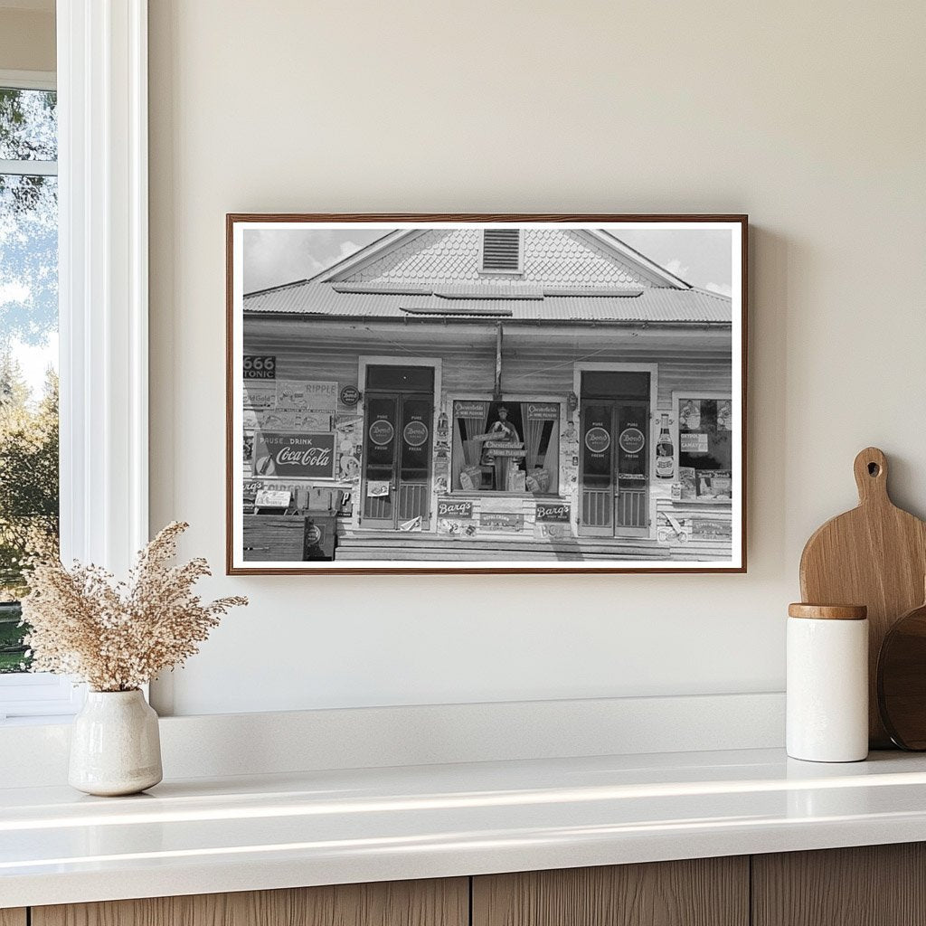 Kenner Louisiana Storefront September 1938 Vintage Photo - Available at KNOWOL