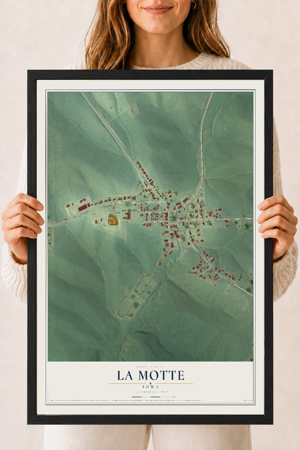 Map of La Motte, Iowa, 18 x 24 inch print in a black wood frame