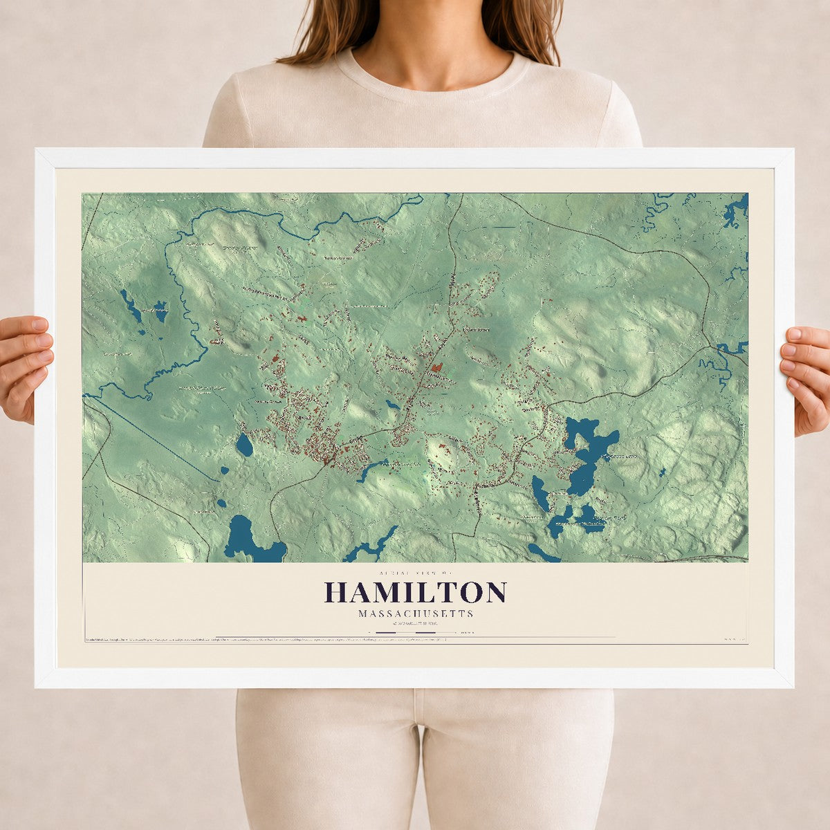 Hamilton, Massachusetts map print - 18 x 24 white Ayous wood frame