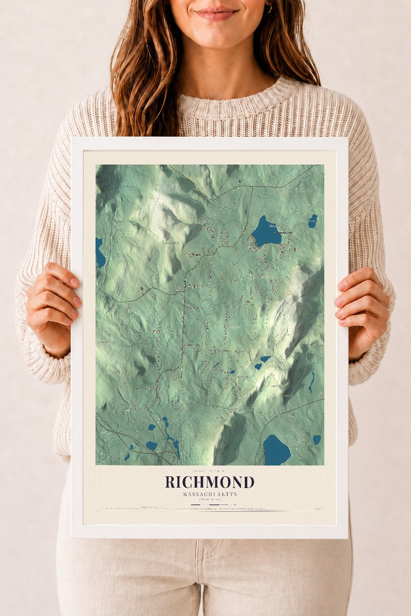 Richmond, Massachusetts map print - 12 x 18 white Ayous wood frame