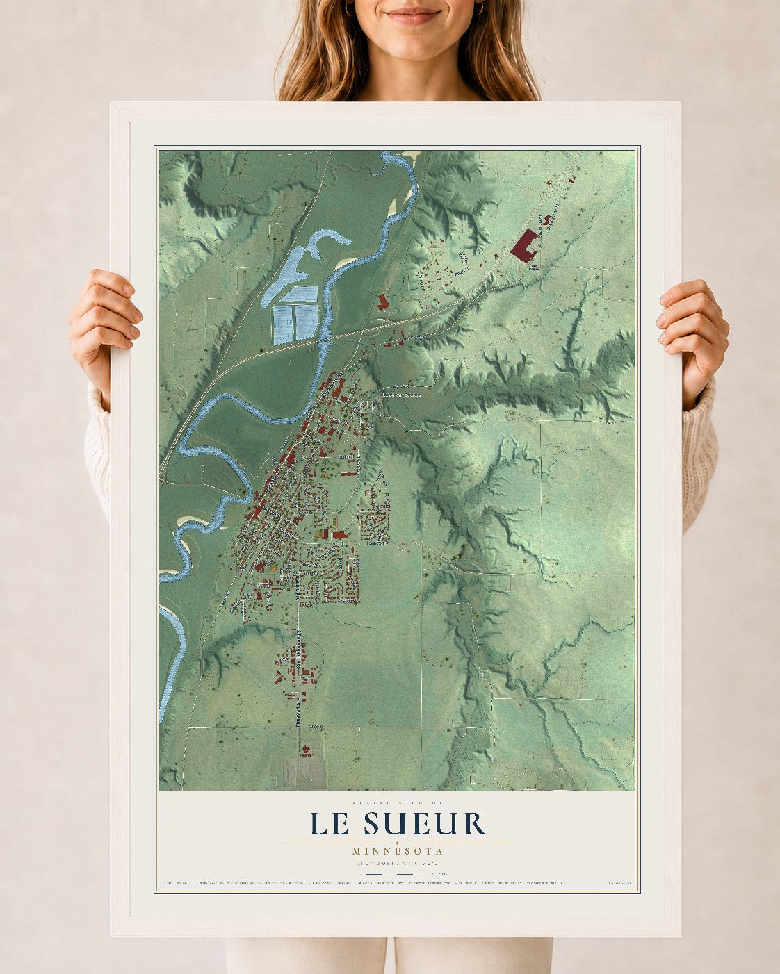 Map of Le Sueur, Minnesota, 24 x 36 inch print in a white wood frame