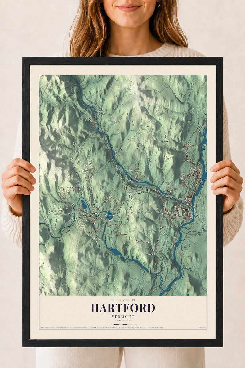 Hartford, Vermont map print - 18 x 24 black Ayous wood frame