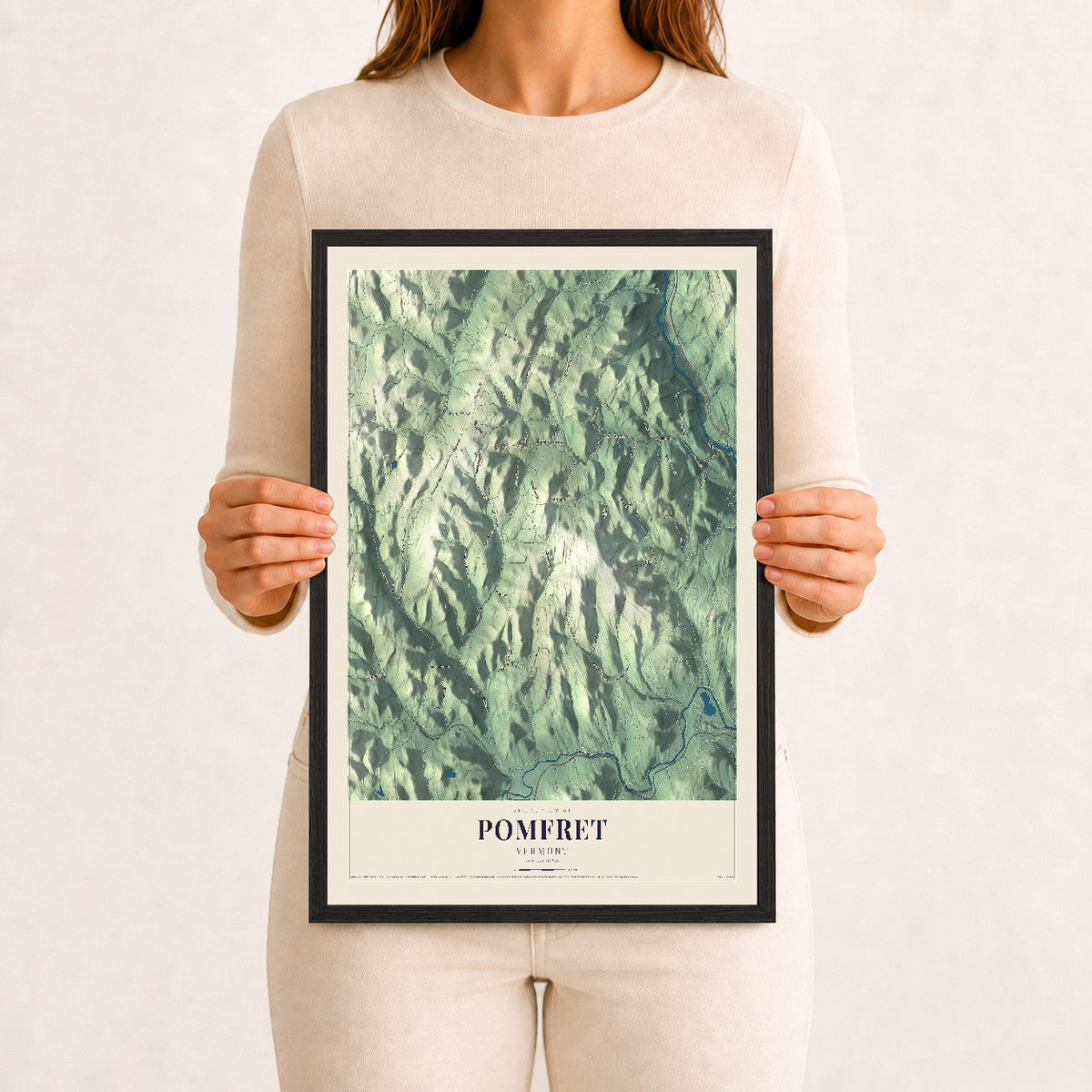 Pomfret, Vermont map print - 12 x 18 black Ayous wood frame