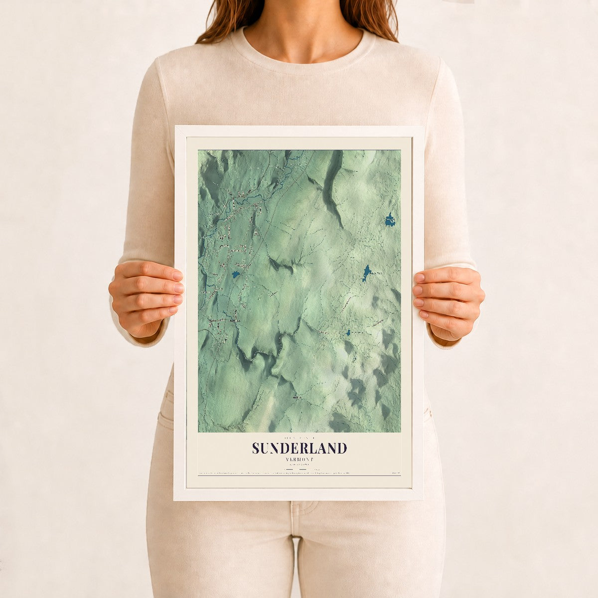 Sunderland, Vermont map print - 12 x 18 white Ayous wood frame