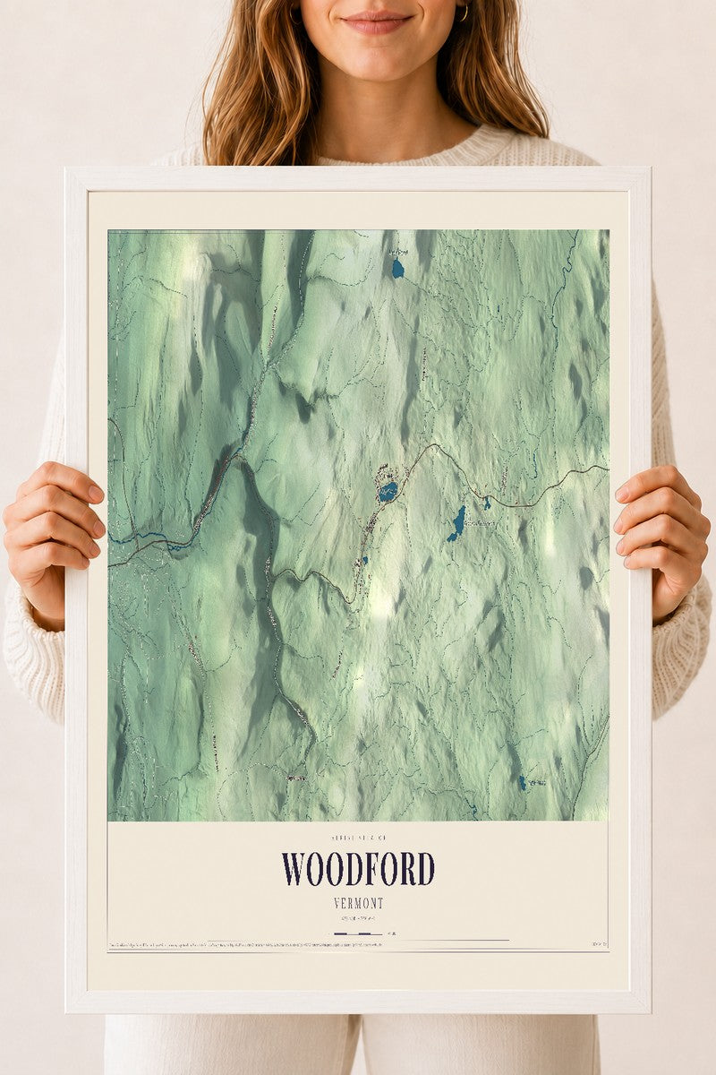Woodford, Vermont map print - 18 x 24 white Ayous wood frame