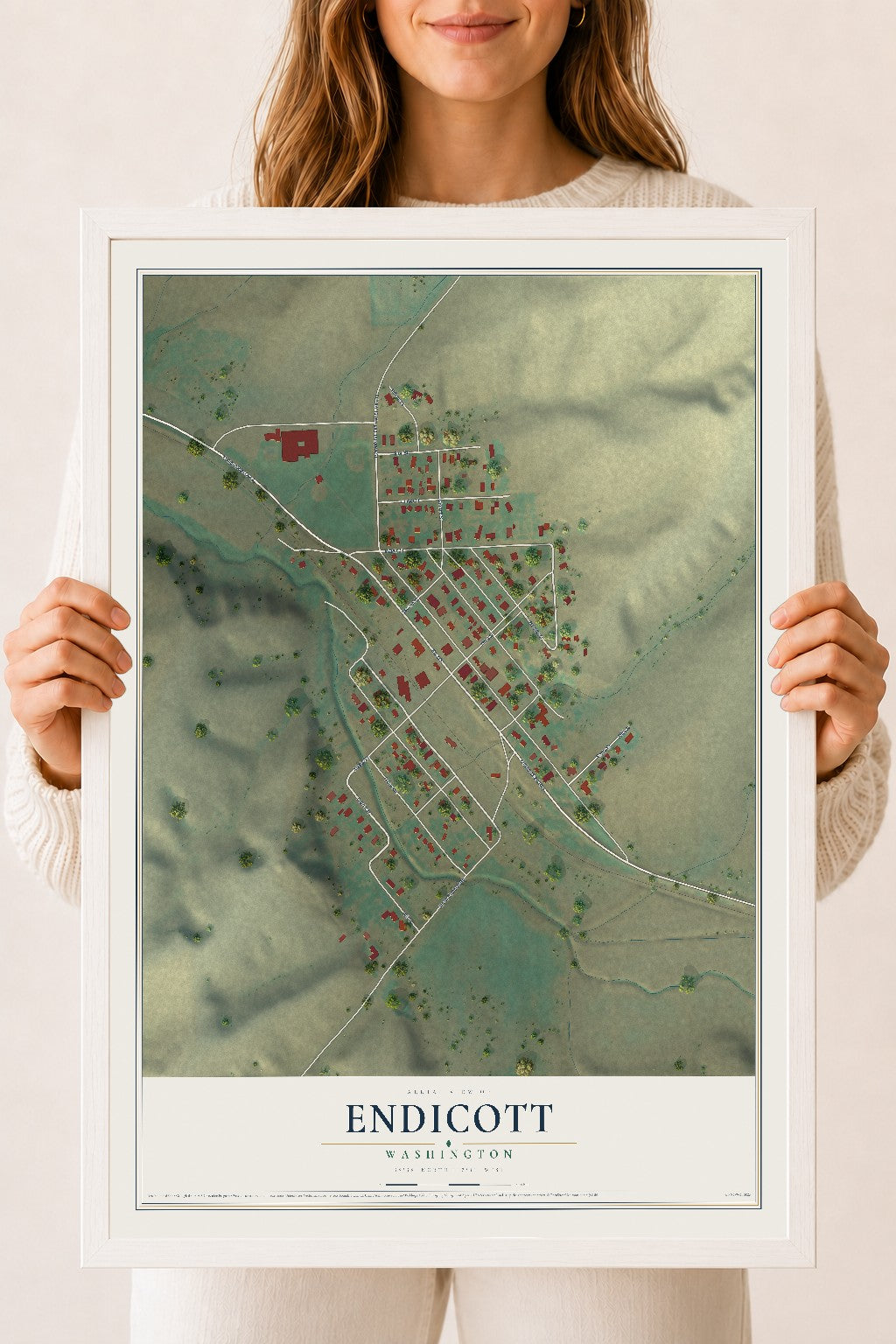 Map of Endicott, Washington, 18 x 24 inch print in a white wood frame
