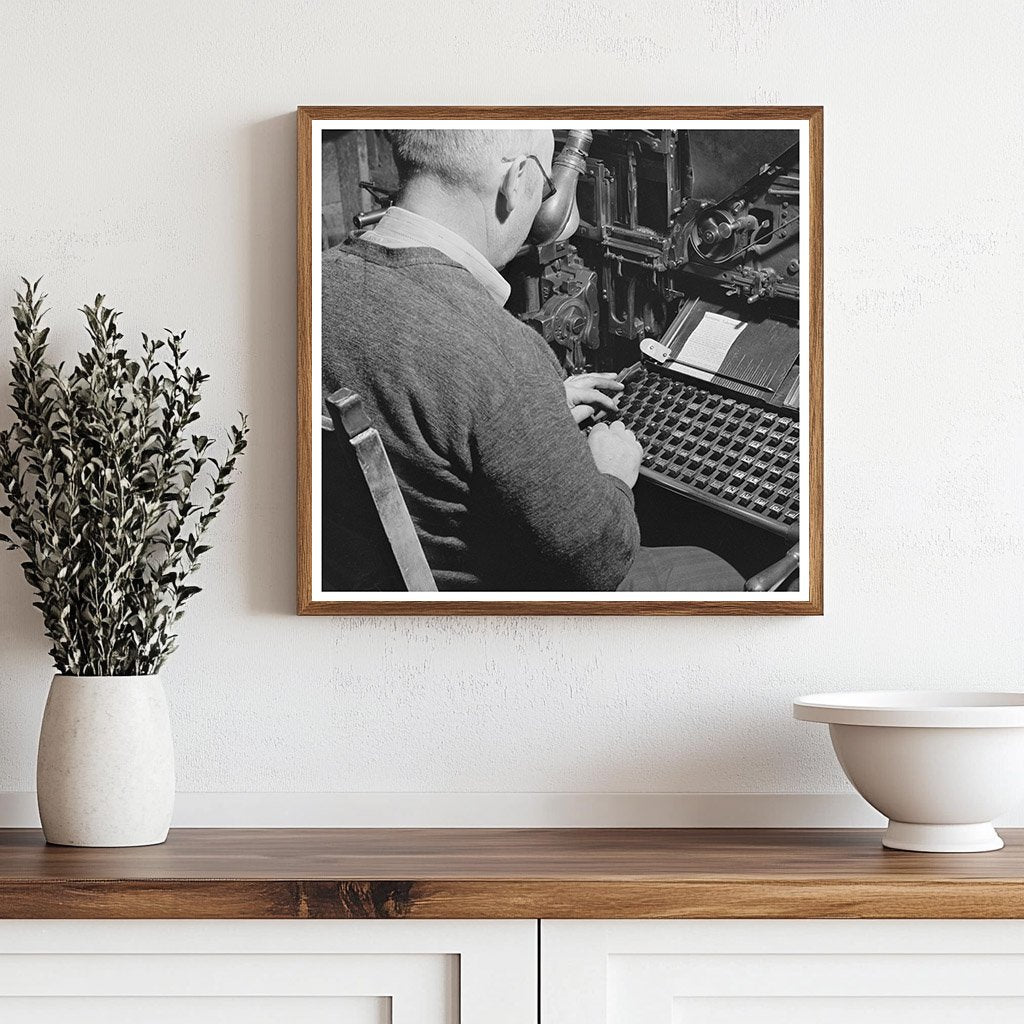 Linotype Operator at Miners Union Newspaper 1942 - Available at KNOWOL