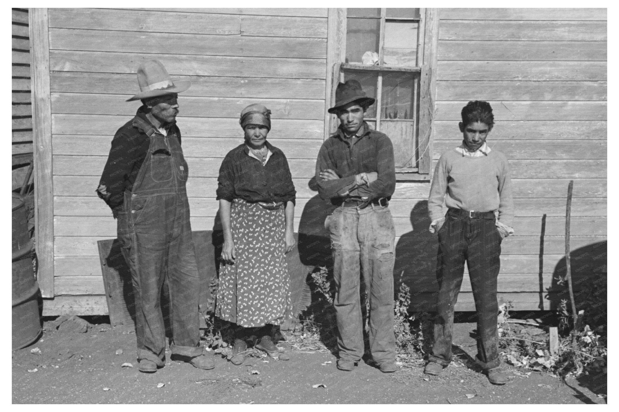 Mexican Beet Worker Family Minnesota 1937 - Available at KNOWOL