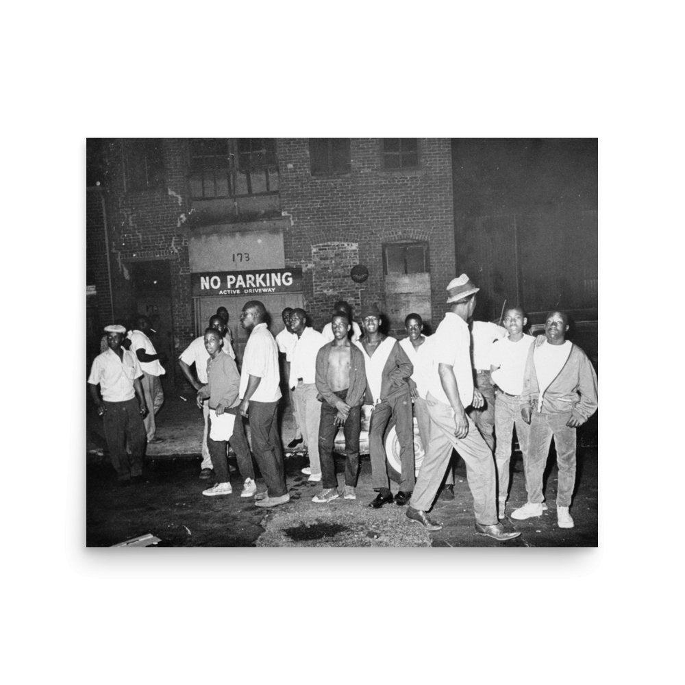 New York City. July 24, 1964 by Warren K. Leffler. - Available at KNOWOL