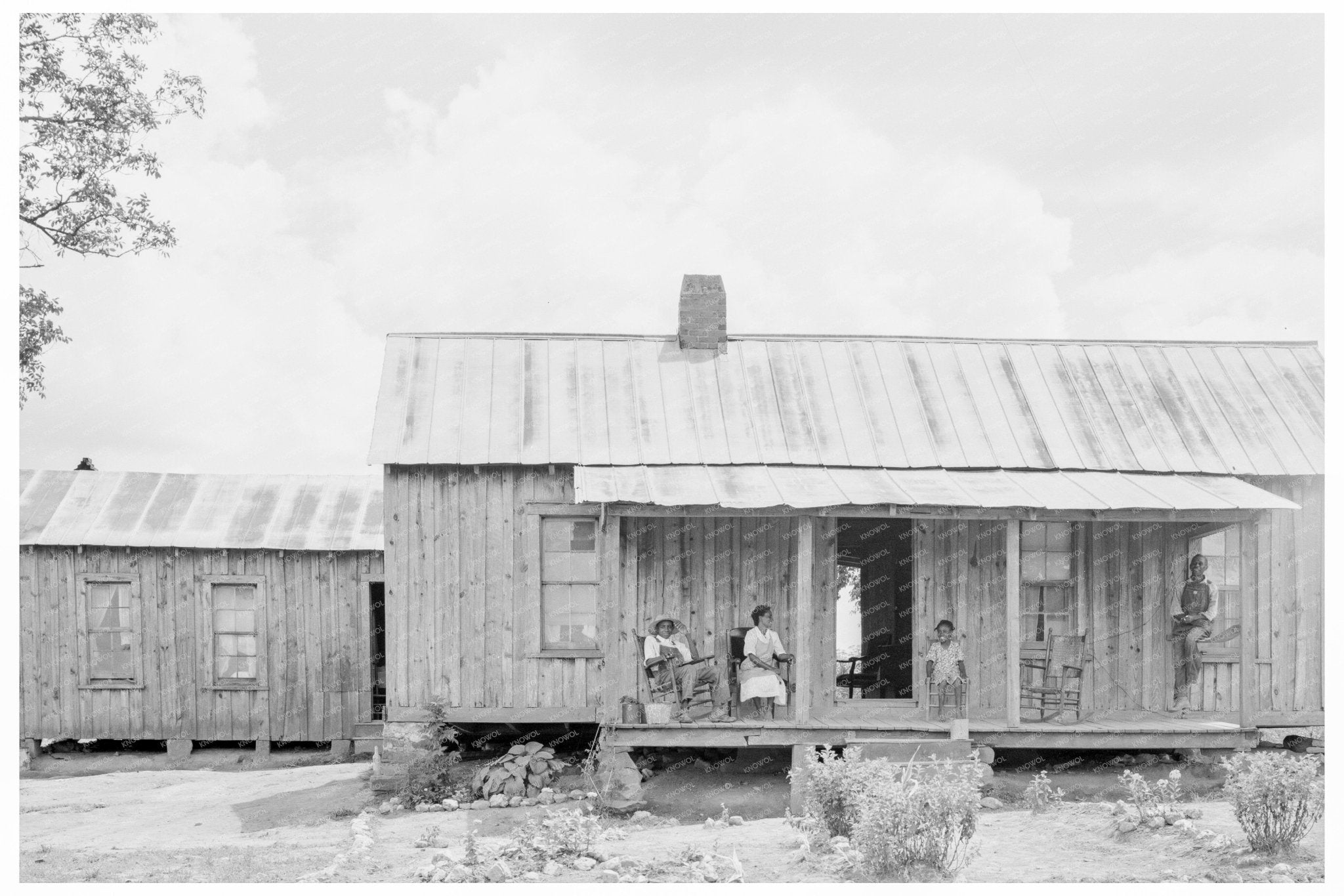 Vintage 1939 Family Life in Pittsboro North Carolina - Available at KNOWOL