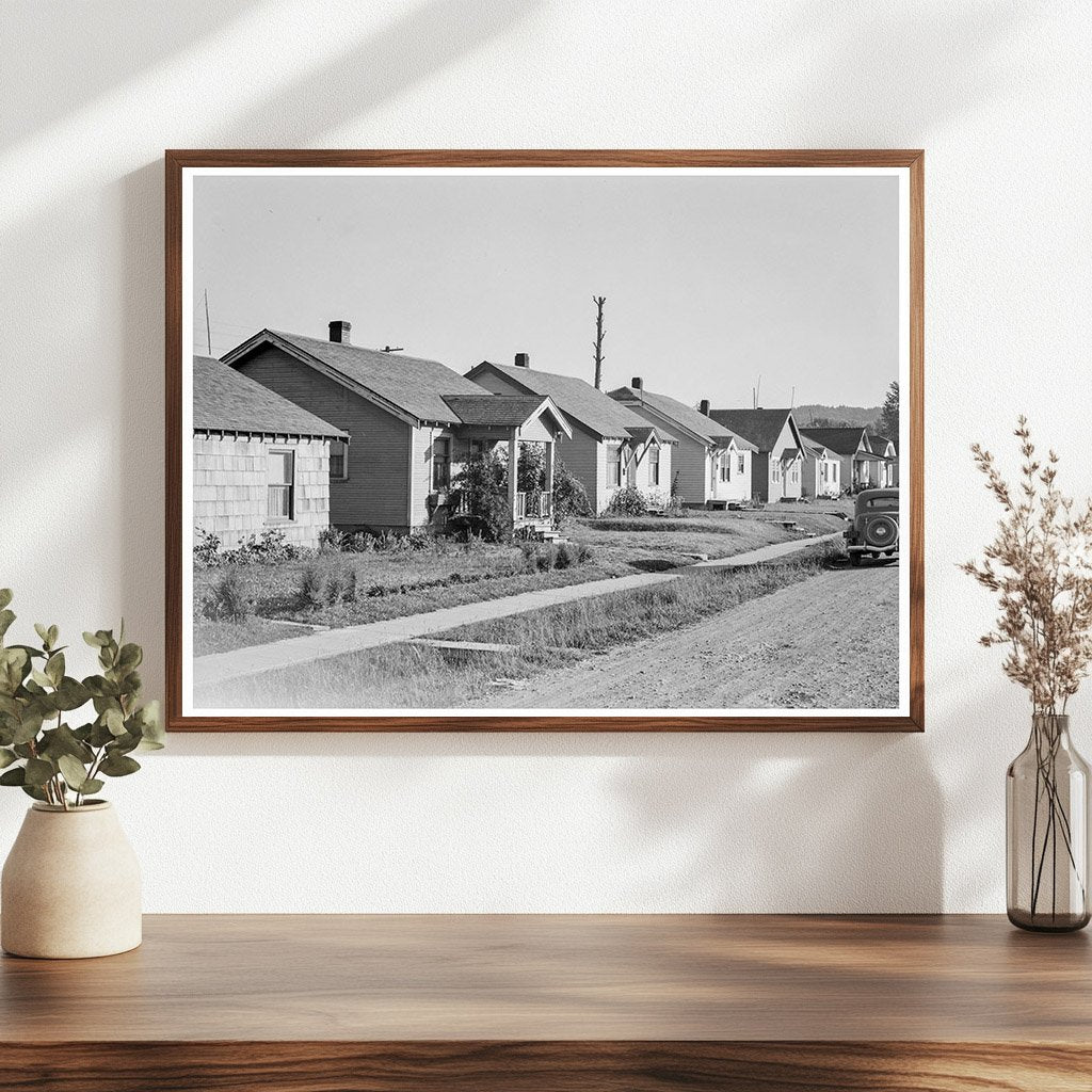 Vintage 1939 Home for Mill Workers in Longview Washington - Available at KNOWOL