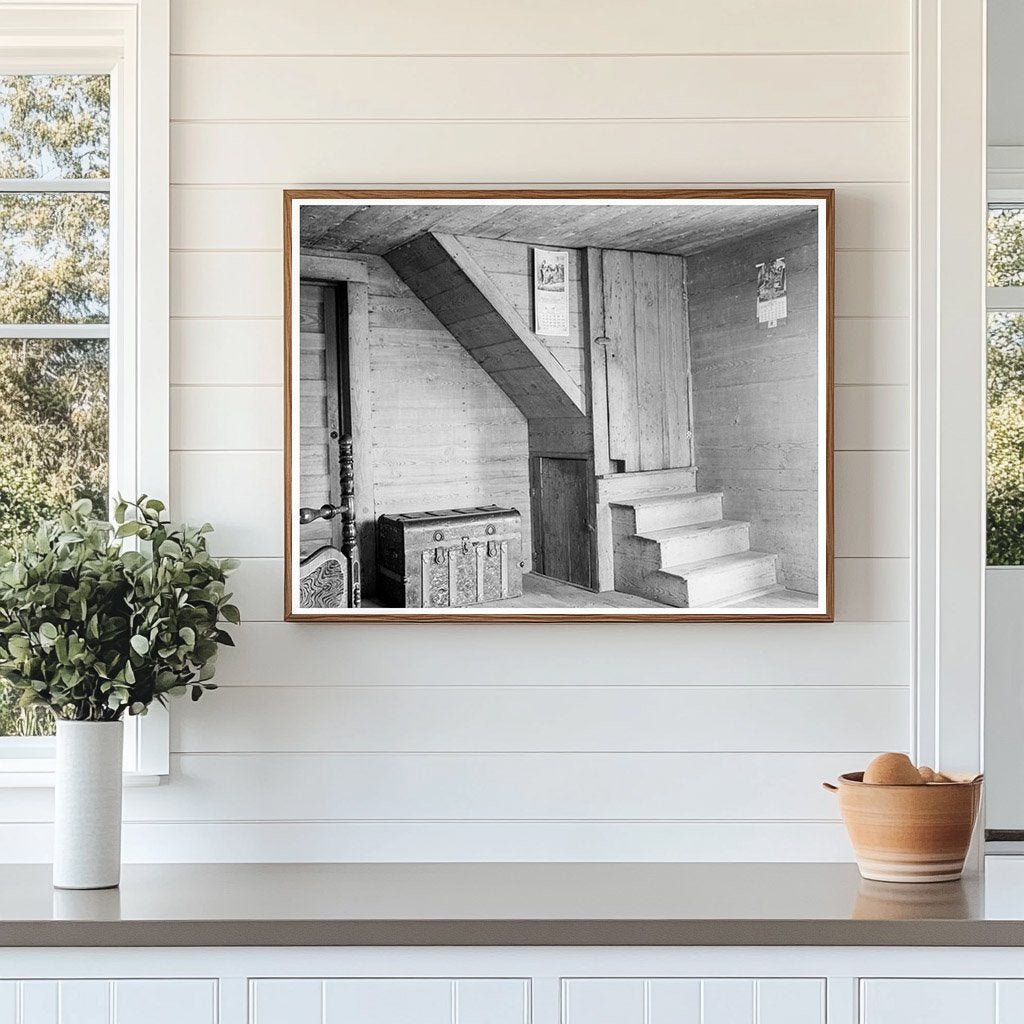 Vintage 1939 Tobacco Farmers Home Interior North Carolina - Available at KNOWOL