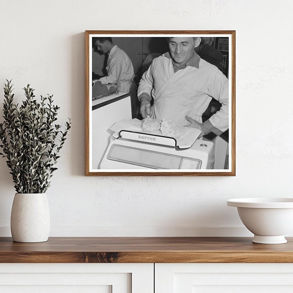 Vintage Farm Workers Camp in Tulare County 1942 - Available at KNOWOL