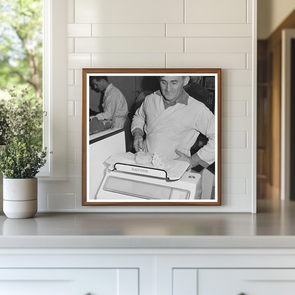 Vintage Farm Workers Camp in Tulare County 1942 - Available at KNOWOL