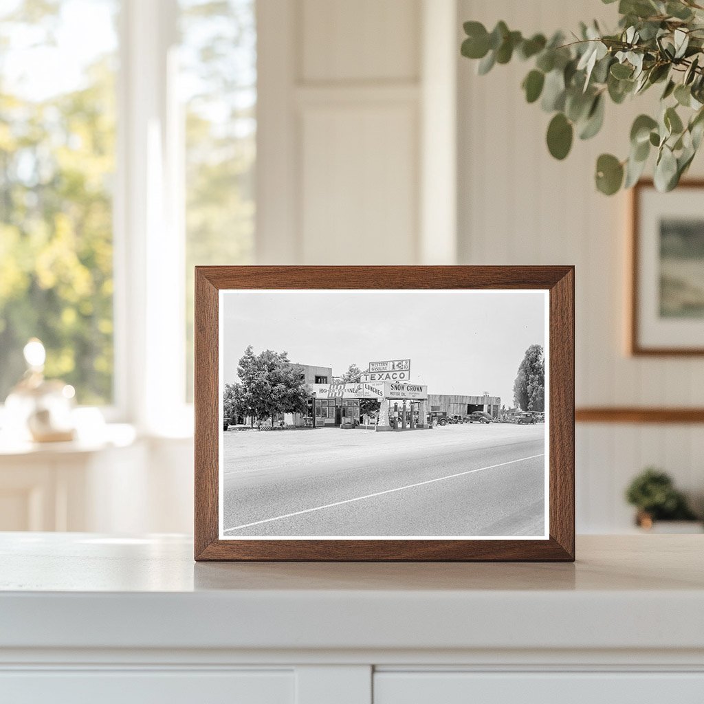 Vintage Gas Stations along Highway in California 1939 - Available at KNOWOL