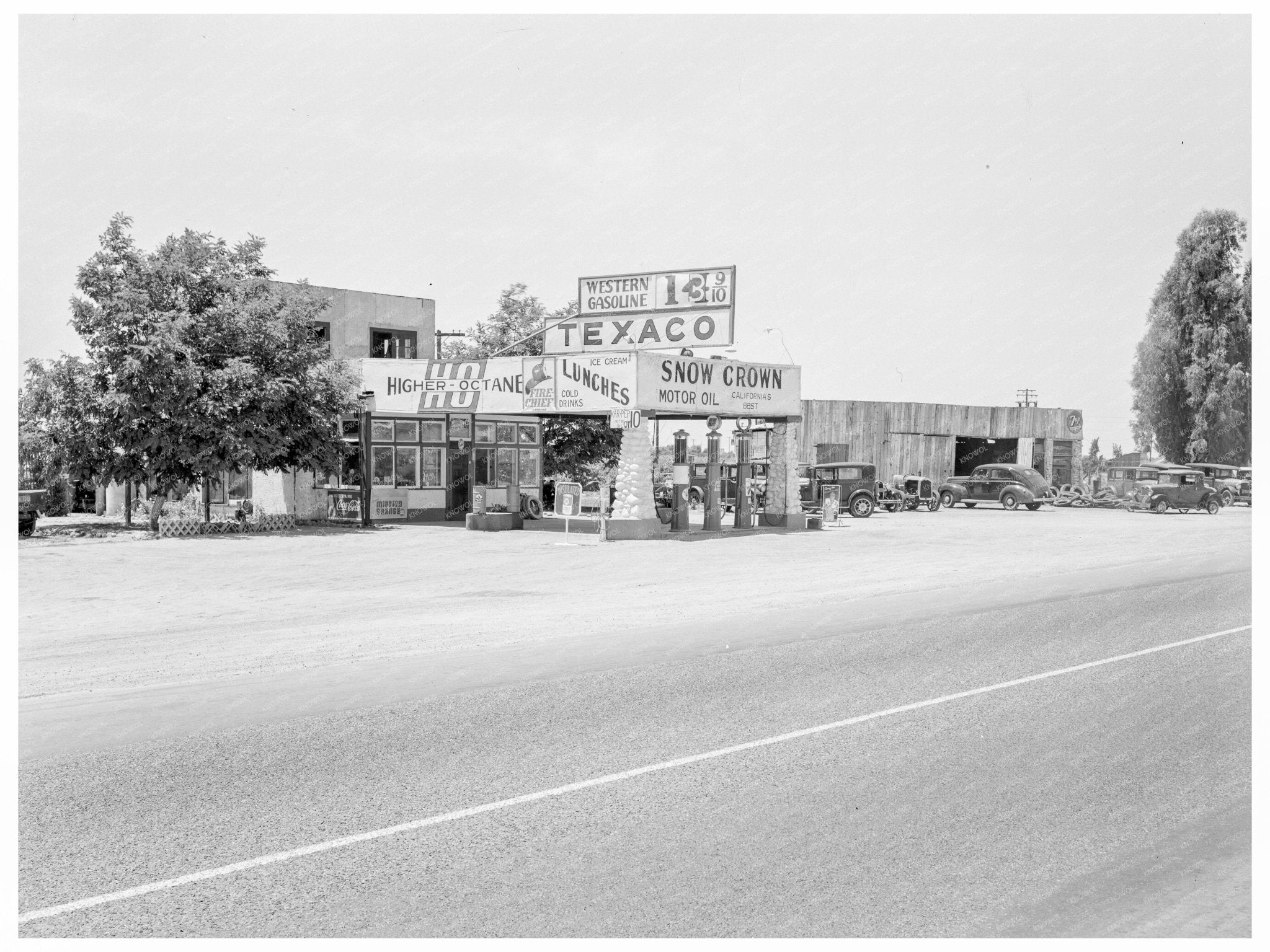 Vintage Gas Stations along Highway in California 1939 - Available at KNOWOL