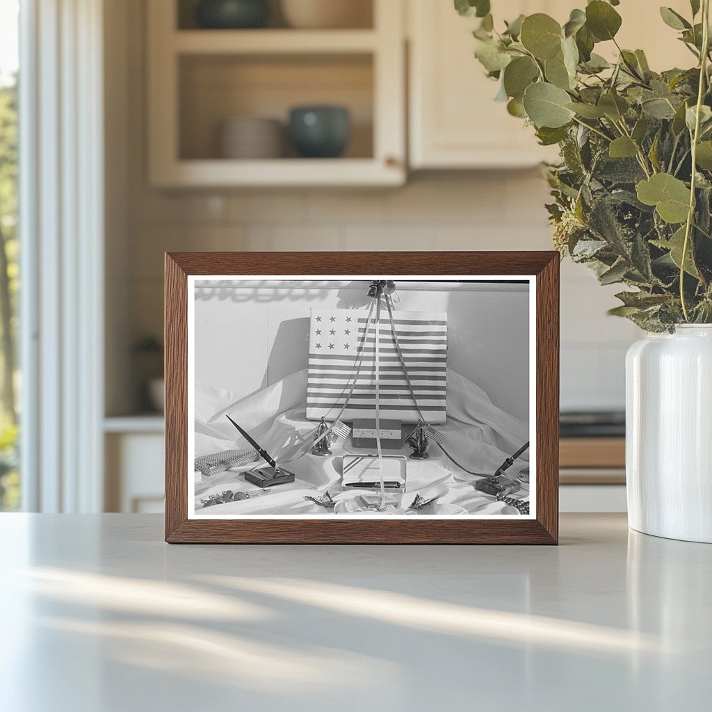 Vintage Jewelry Store Display Payette Idaho November 1941 - Available at KNOWOL