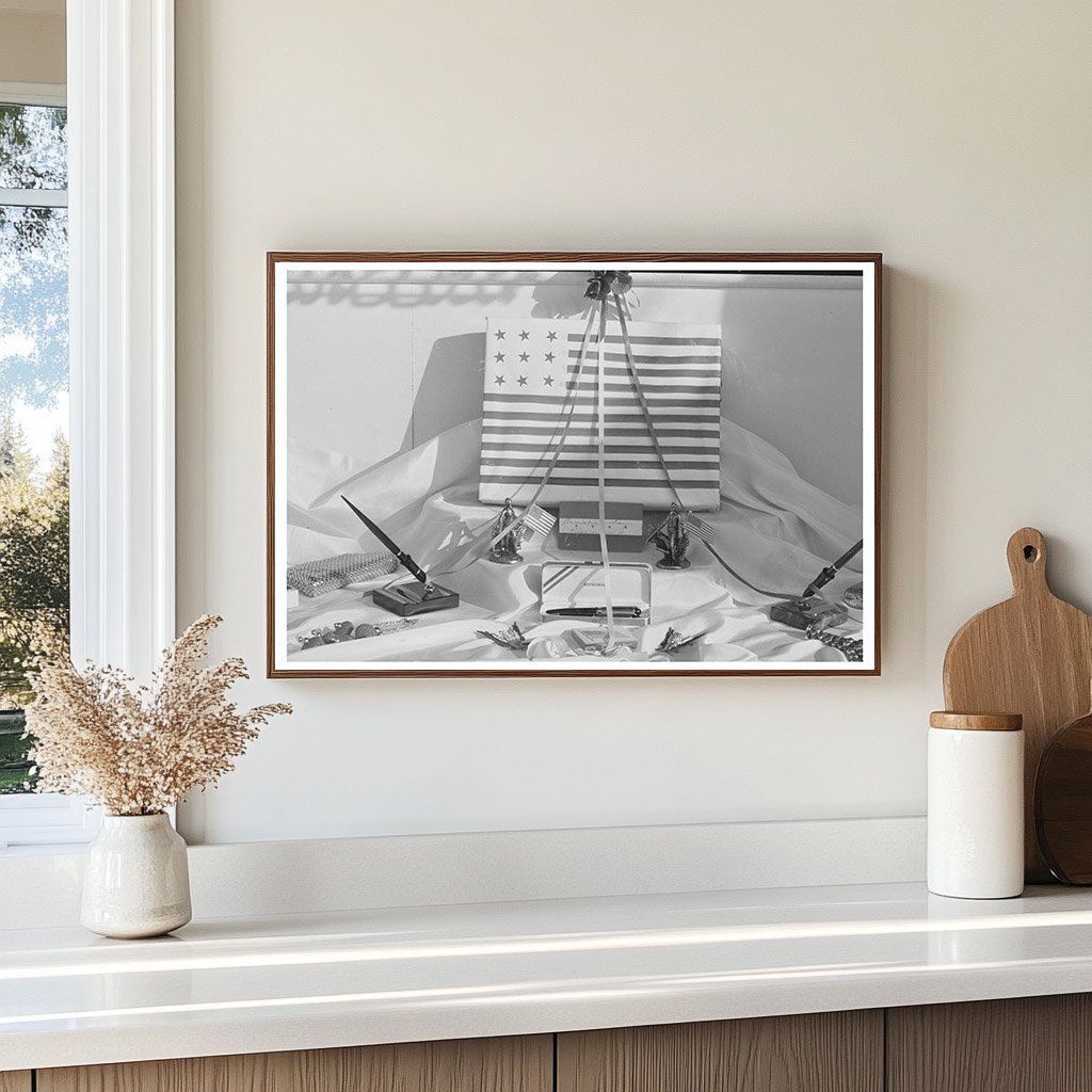 Vintage Jewelry Store Display Payette Idaho November 1941 - Available at KNOWOL