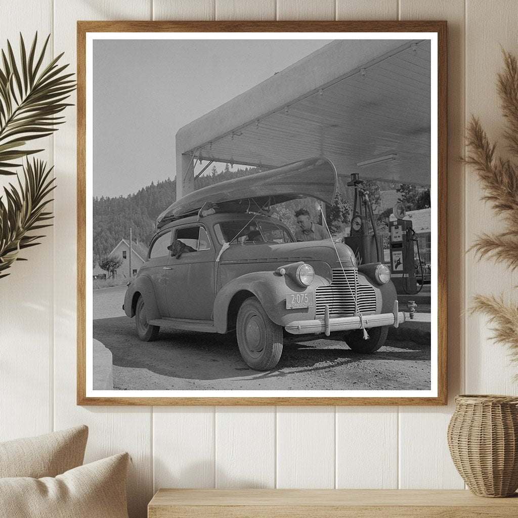 Vintage Outdoor Scene in Oakridge Oregon 1942 - Available at KNOWOL