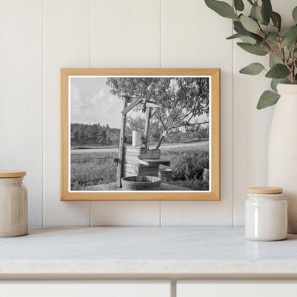 Water Supply in Hartwell Georgia 1937 Vintage Photo - Available at KNOWOL