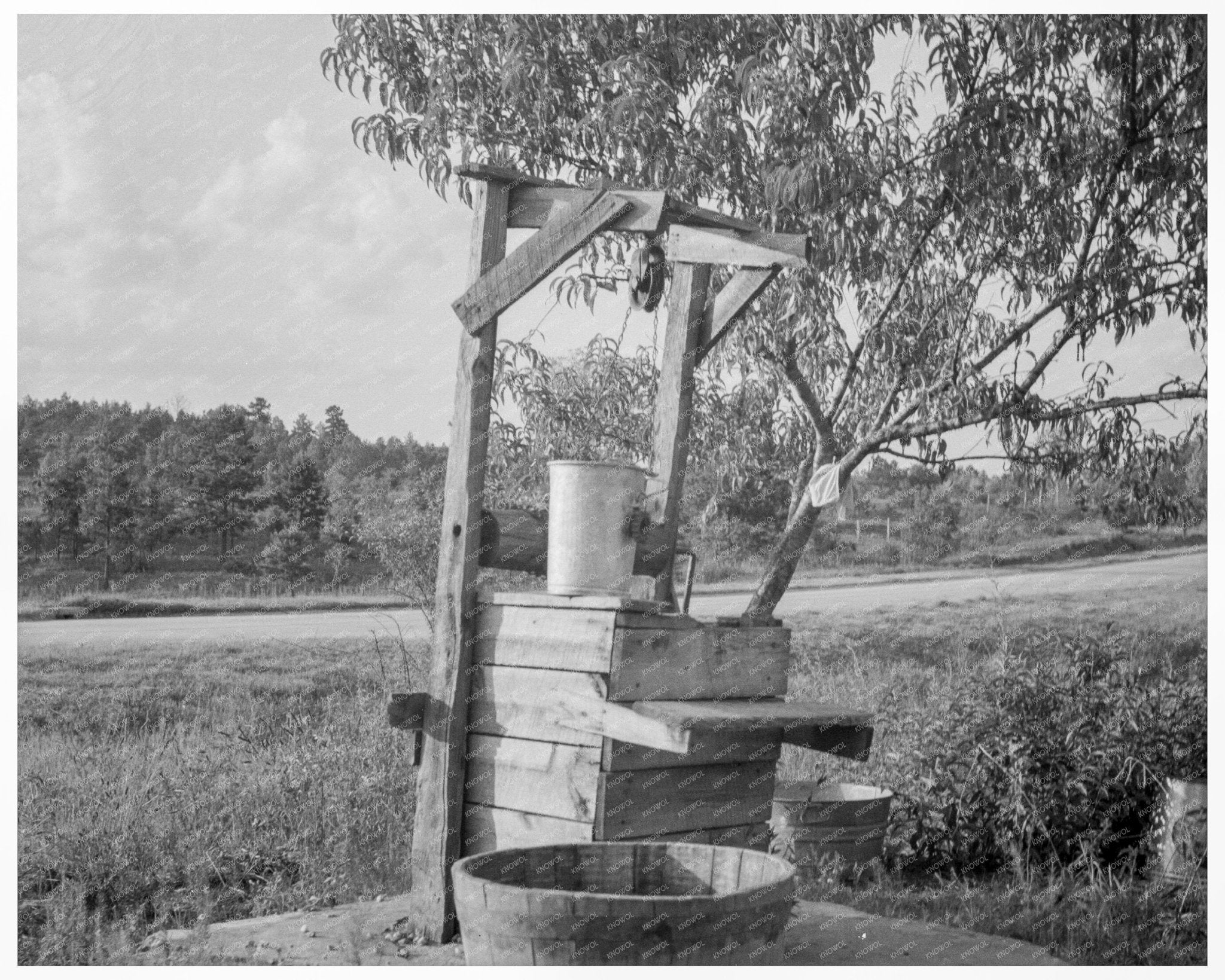 Water Supply in Hartwell Georgia 1937 Vintage Photo - Available at KNOWOL