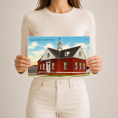 Municipal building, Pocomoke City, MD — Vintage Maryland Postcard
