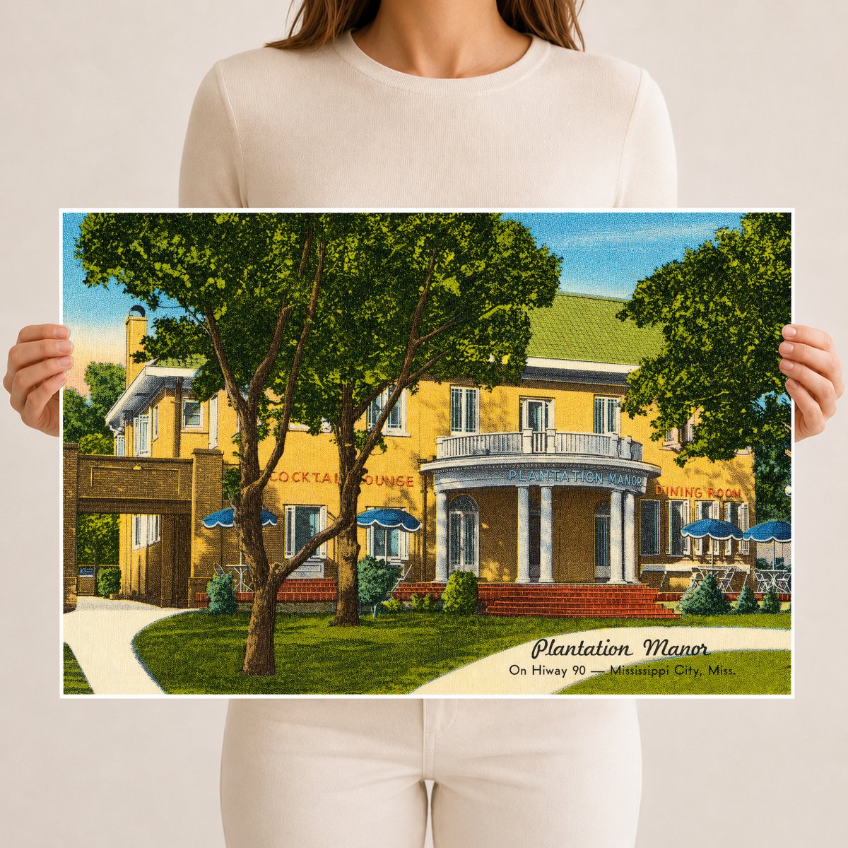 Gulfport, MS: Plantation Manor, on Hiway 90 -- Mississippi City