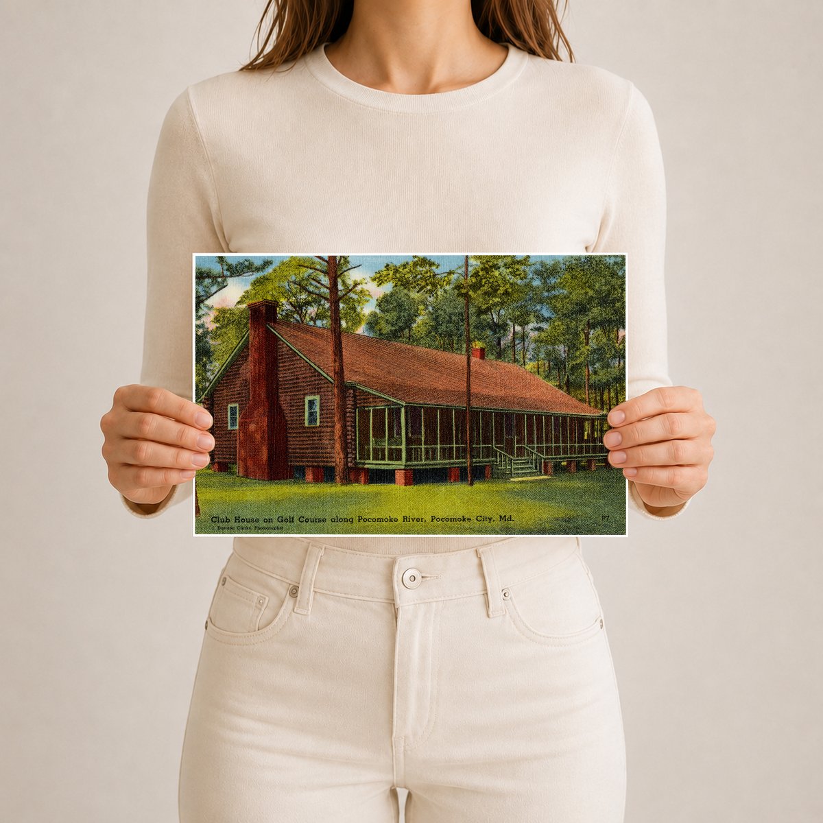 Club house on golf course along Pocomoke River, Pocomoke City, MD — Vintage Maryland Postcard