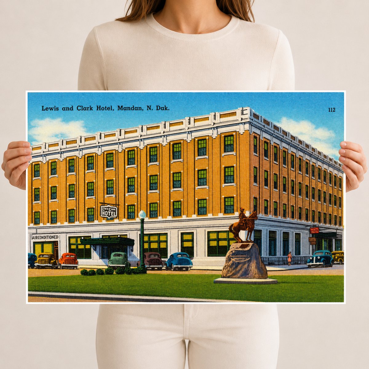 Mandan, ND: Lewis and Clark Hotel