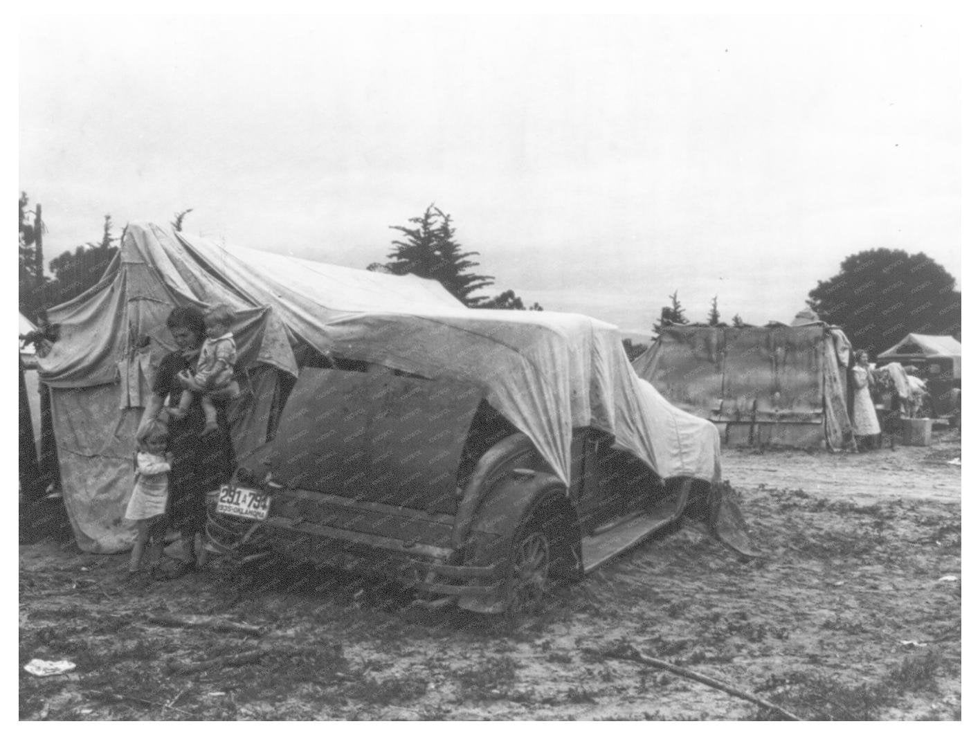 1936 Arkansas Family Migrant Workers in California During Great Depression - Available at KNOWOL