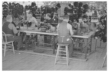 1936 Hat - Making Workers at Jersey Homesteads Factory - Available at KNOWOL