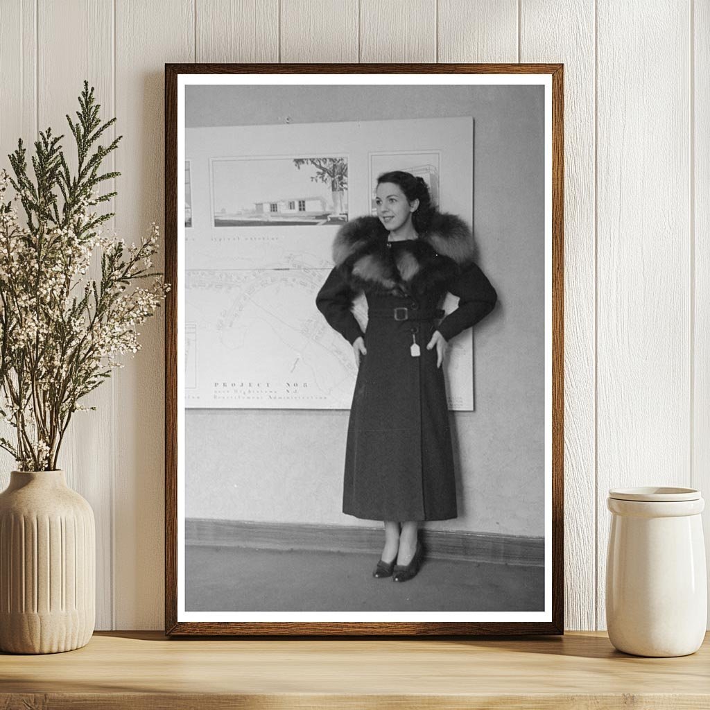 1936 Vintage Mannequin Coat from Jersey Homesteads Factory - Available at KNOWOL