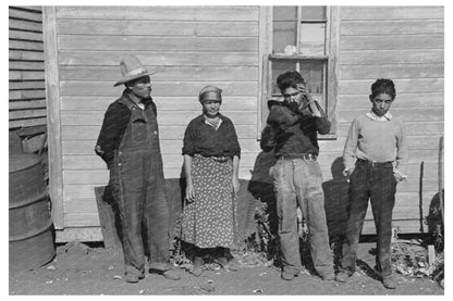 1937 Family of Agricultural Laborers in Minnesota - Available at KNOWOL