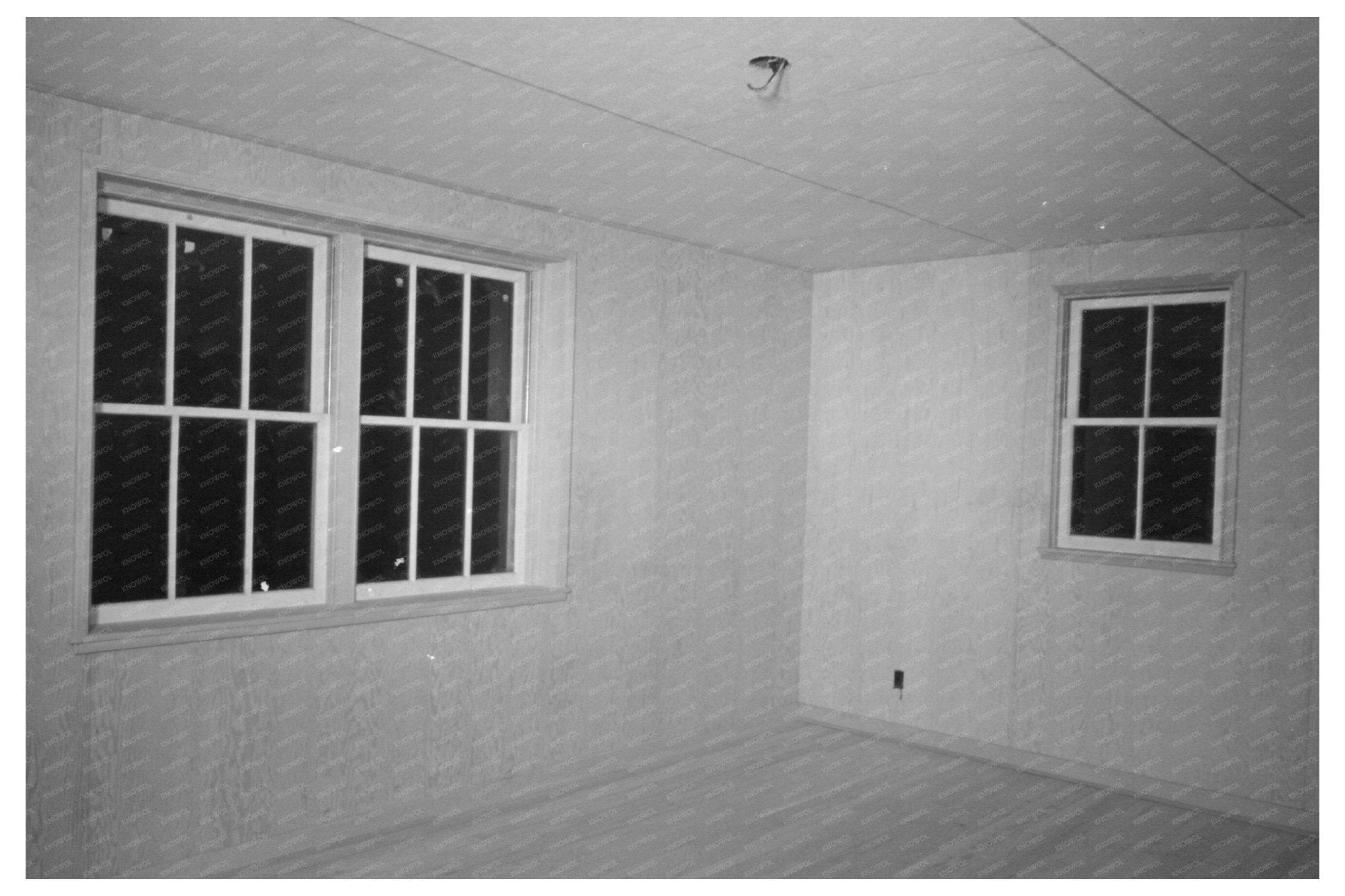 1937 Vintage Bedroom Interior in Greendale Wisconsin - Available at KNOWOL