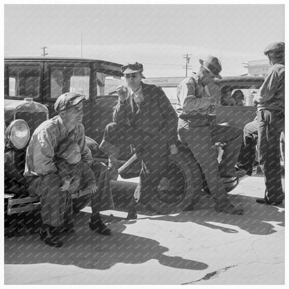 1937 Vintage Image of Relief Check Seekers in Calipatria - Available at KNOWOL