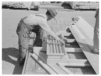 1938 Construction of Louver in Southeast Missouri Farm - Available at KNOWOL